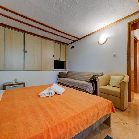 Olive Garden Apartments Свети-Стефан Номер фото