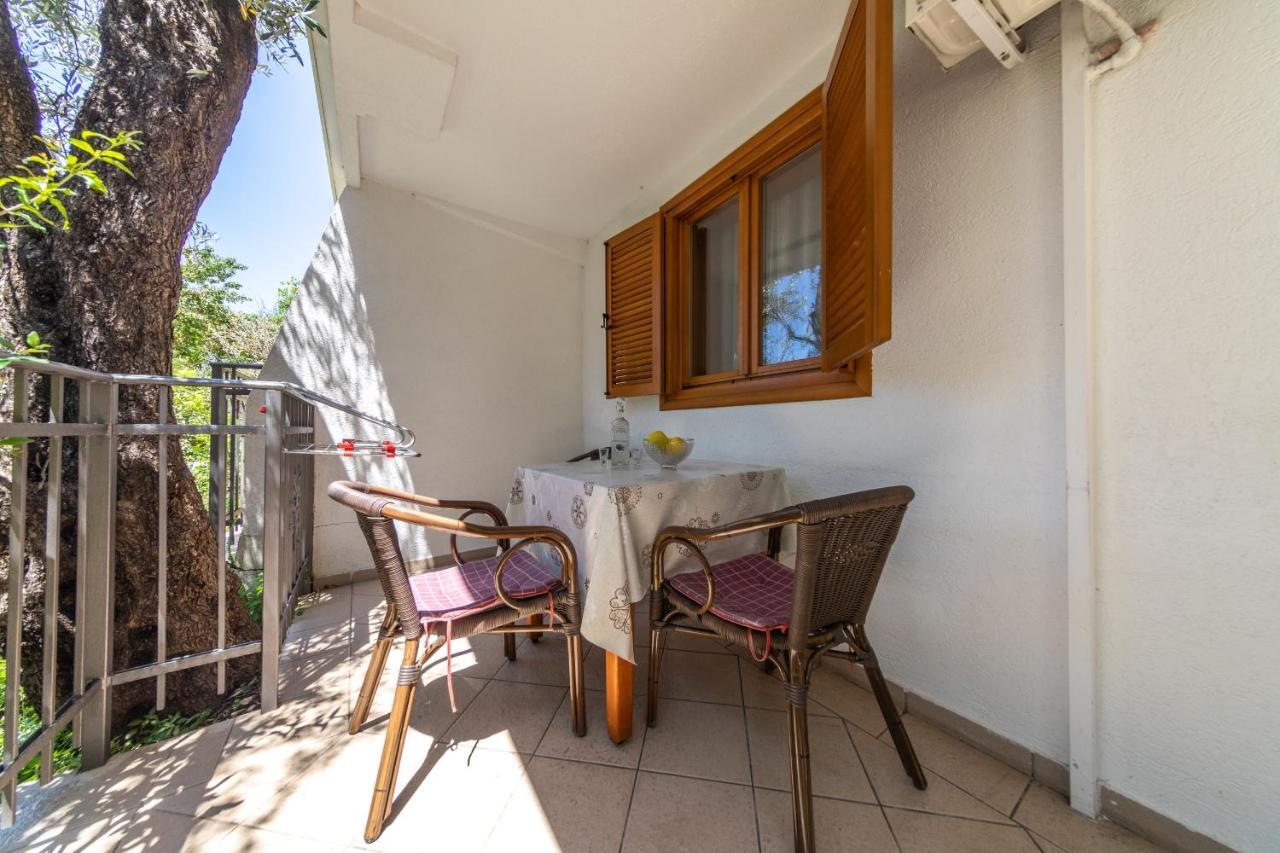 Olive Garden Apartments Свети-Стефан Экстерьер фото